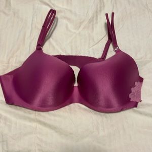 Victoria’s Secret Angels Secret Embrace Bra
